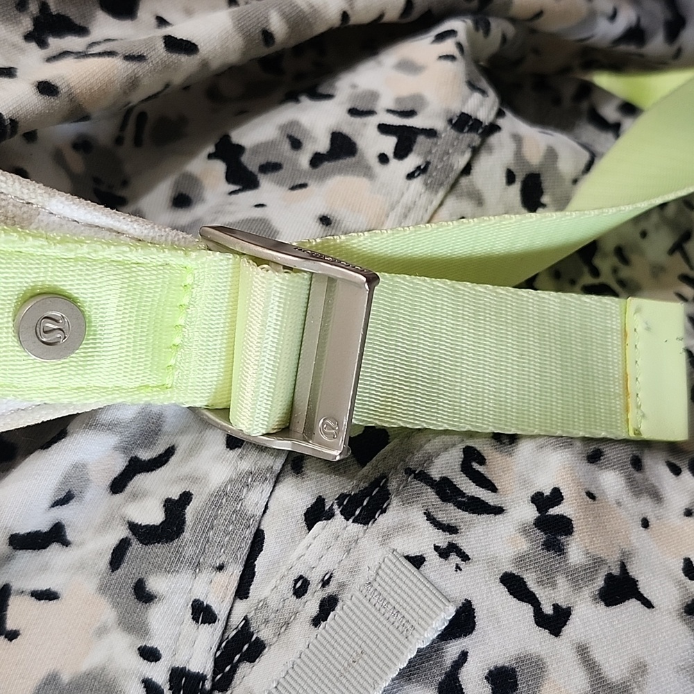 Lululemon Spring Fling Pack Polka Dot Backpack in Neon Green and Beige - Picture 11 of 16